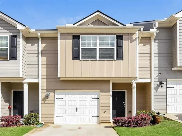507 Highwood Ln, East Pt, GA 30344