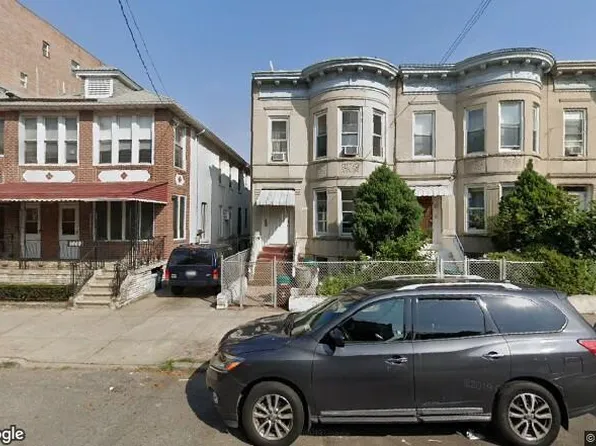5011 11th Ave, Brooklyn, NY 11219