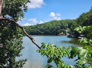 32 Lake View Point, Glade Hill, VA 24092