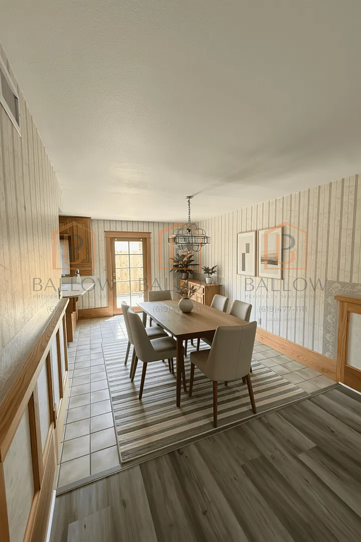 10045-47 Woodpark Dr — Photo 2