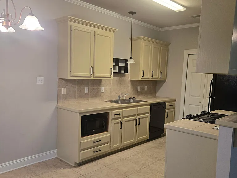 818 Meadow Bend Dr #G — Photo 19