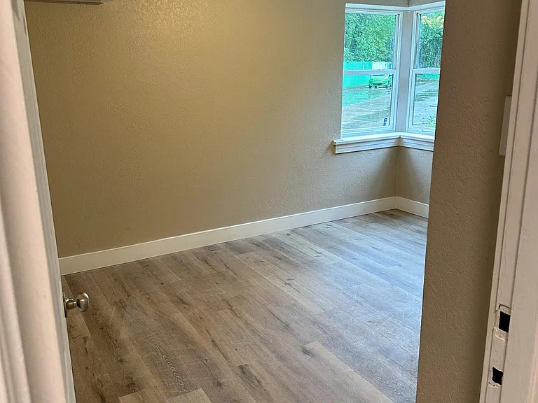 401 Mountain Valley St #B5 — Photo 7