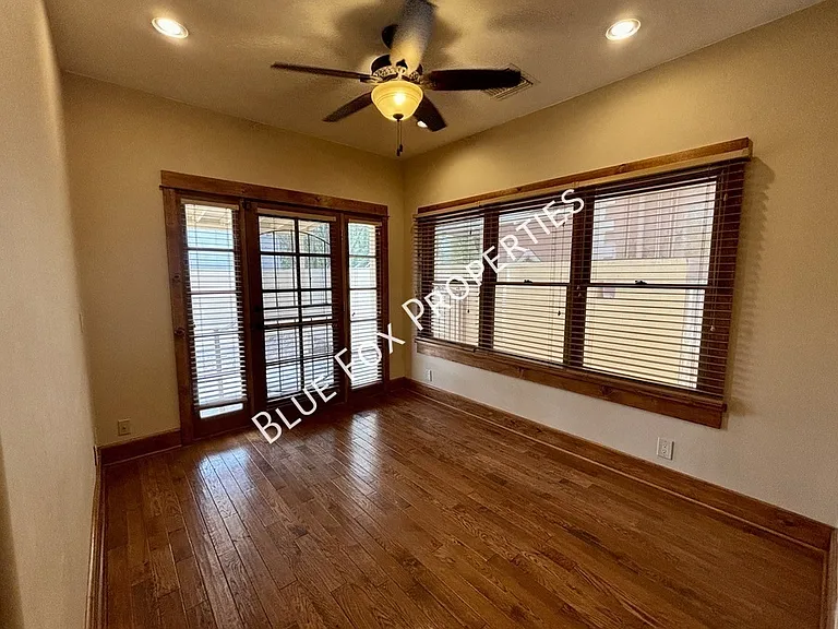 605 S 4th Ave — Photo 8