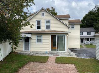 68 Baldwin St, Watertown, CT 06795