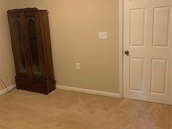 4th image of 2049 Lakeshore Dr