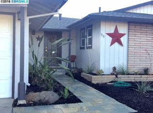 1219 Shakespeare Dr, Concord, CA 94521
