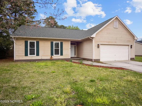 535 Raintree Road, Jacksonville, NC 28540