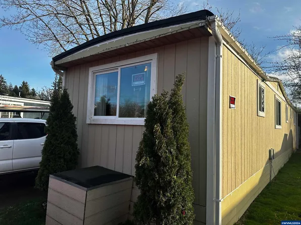 20140 NE Sandy Blvd Unit 44, Fairview, OR 97024