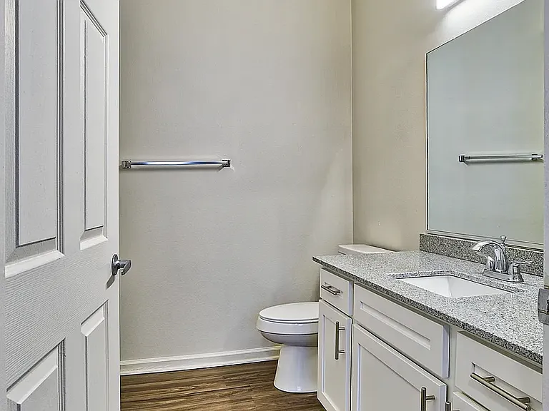 Shadow Mountain Apartments — Photo 6