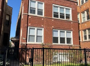 3306 W Cullom Ave #1, Chicago, IL 60618