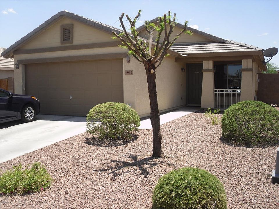 1st image of 1937 W Prospector Way