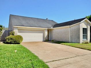 8502 Deer Meadow Dr, Houston, TX 77071