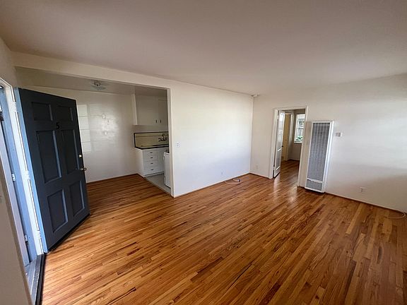 5th image of 733 E Anapamu St APT 5