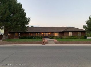 204 W 32nd St, Farmington, NM 87401