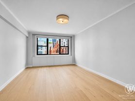 408 W 57th St, New York, NY