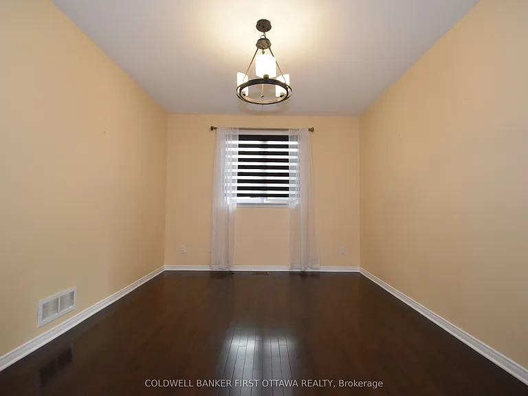 413 Blackleaf Dr — Photo 5