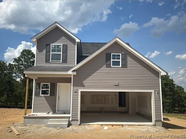 113 Colorado Ct, Spring Lake, NC 28390