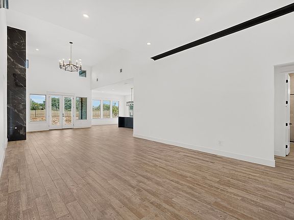 4th image of 977 Bandon Dunes Dr