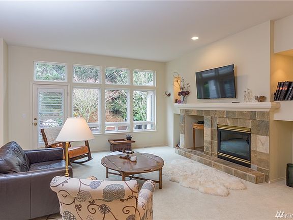 5th image of 252 Crestview Dr