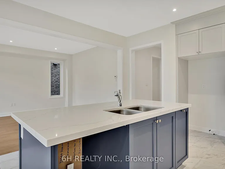 816 Griffin Trl — Photo 9