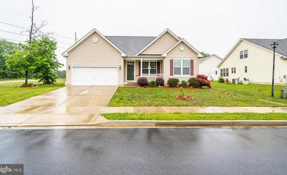 1st image of 22400 Alydar Dr