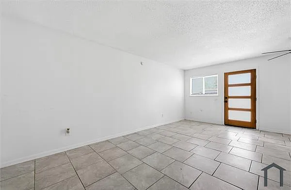 5210 Joe Sayers Ave #C — Photo 7