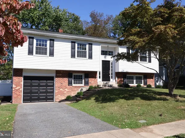 3313 Pierson Dr, Wilmington, DE 19810