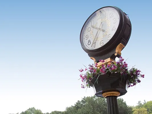 Sold by Sotheby's International Realty | media 14