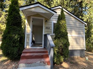 824 NW Hidden Meadow Way, Bremerton, WA 98312