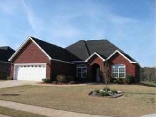1st image of 106 Weston Dr #15