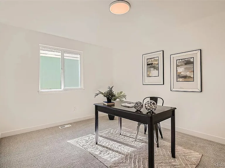 4264 S Halifax Way — Photo 10