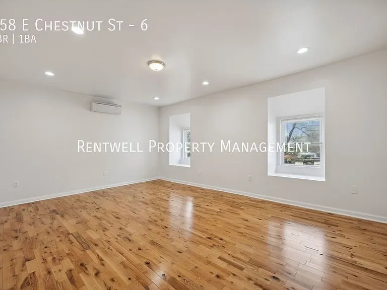 658 E Chestnut St #6 — Photo 2