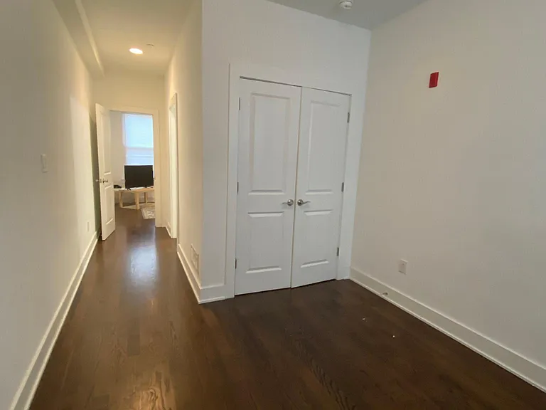 1423 N 18th St #3 — Photo 6
