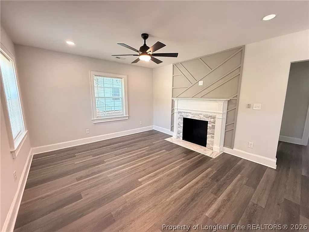 3 bed, 2.0 bath, 1258 sqft, $1,250 — Photo 2