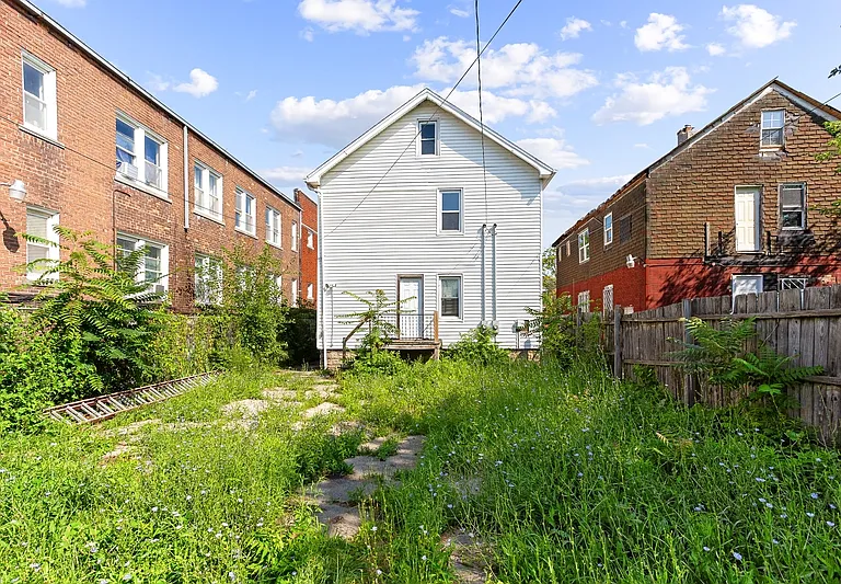 2045 Clements St #2 — Photo 21