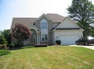 9467 Whalers Cv, Mentor, OH