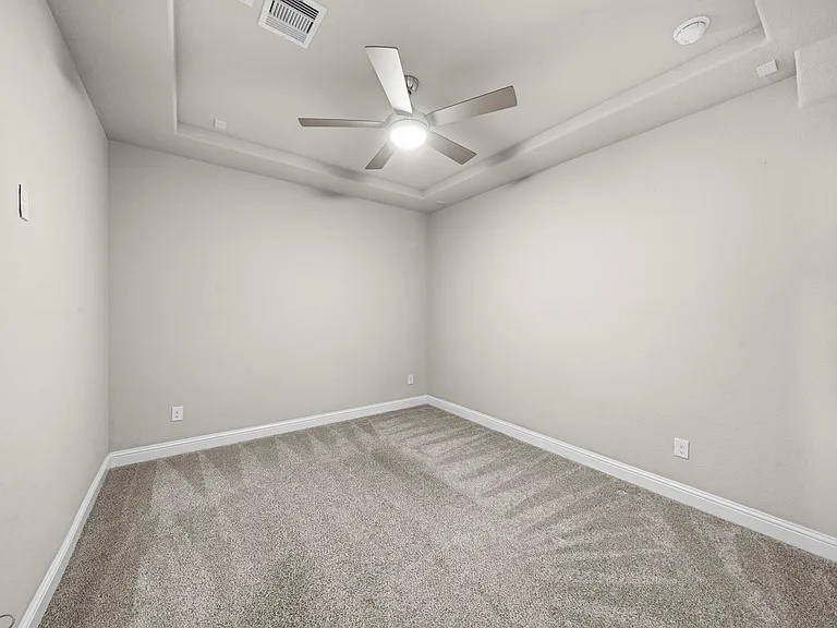 18611 Navarro Branch Dr — Photo 10