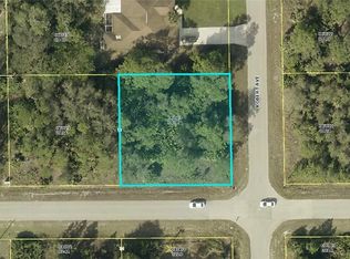 2407 E 9th St, Lehigh Acres, FL 33936
