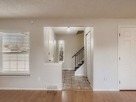 4th image of 8099 Miller Cir
