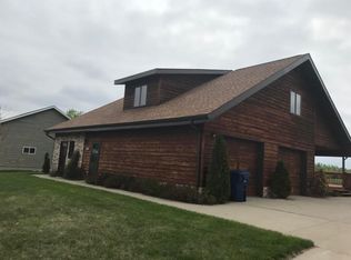 2718 Benjamin St, Fort Pierre, SD 57532