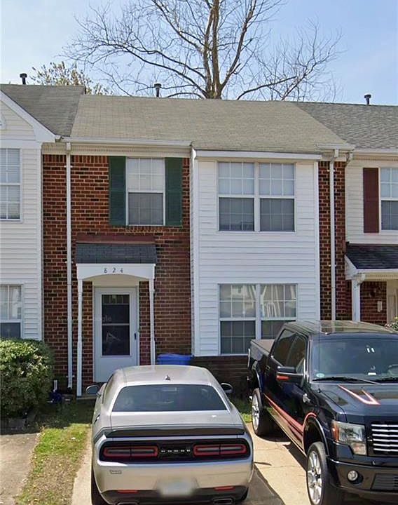 1st image of 824 Nottaway Dr