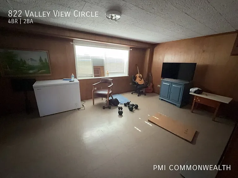 822 Valley View Cir — Photo 6