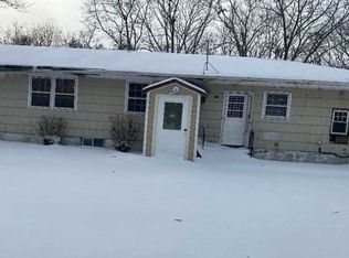 141 Miller Place Rd, Miller Place, NY 11764