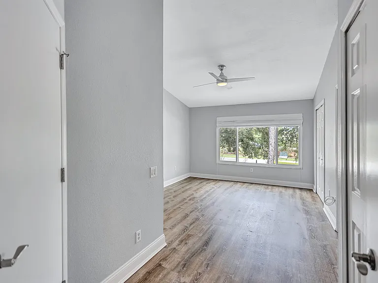 12450 Berkeley Square Dr — Photo 15