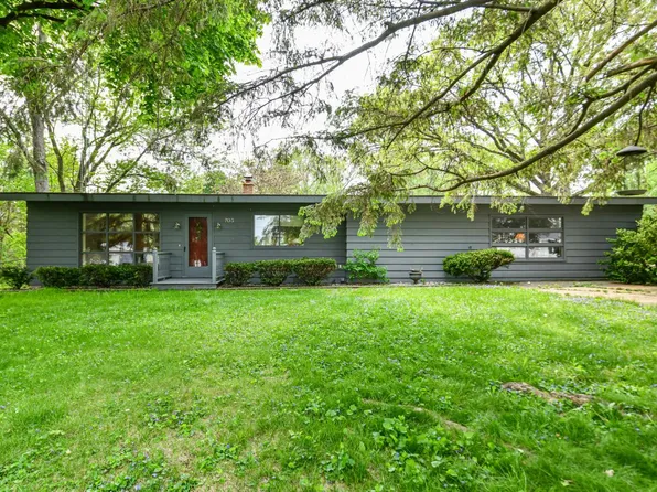 703 Inlet Shore DRIVE, Delavan, WI 53115