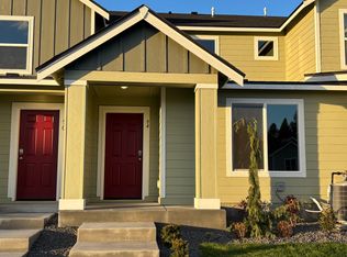 94 E Spirea Ln, Hayden Lake, ID 83835