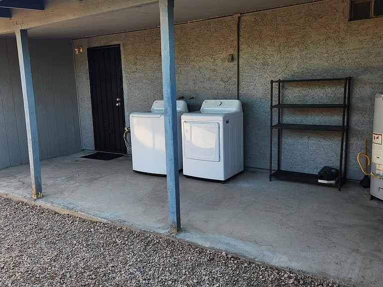 731 W Pepper Pl #2 — Photo 30