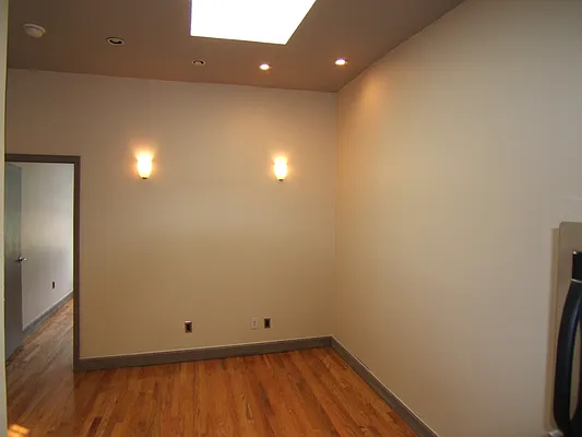 Rented by Joel Weisz, LREB | media 8