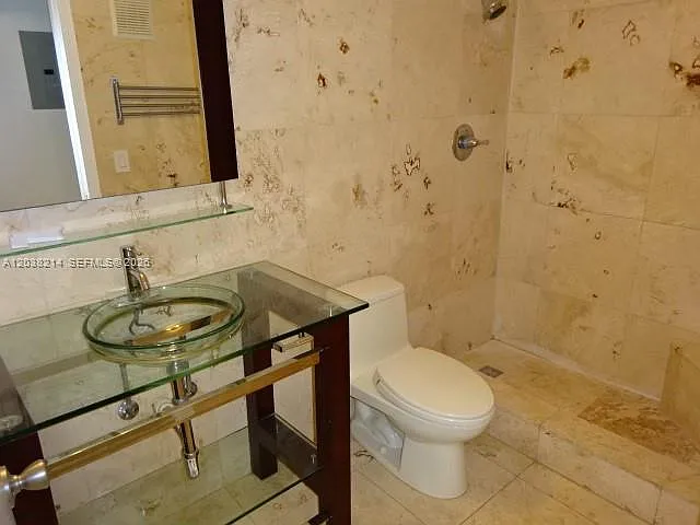 9727 Hammocks Blvd #101D — Photo 8