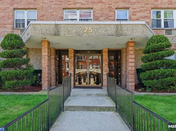 25 Jefferson Street #6D, Hackensack, NJ 07601